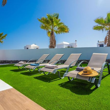 Villa Axular With Heated Private Pool Плайя-Бланка Екстер'єр фото